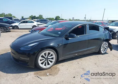2022 Tesla Model 3 Long Range Dual Motor All-Wheel Drive z USA, uszkodzony, nr VIN 5YJ3E1EB3NF163930